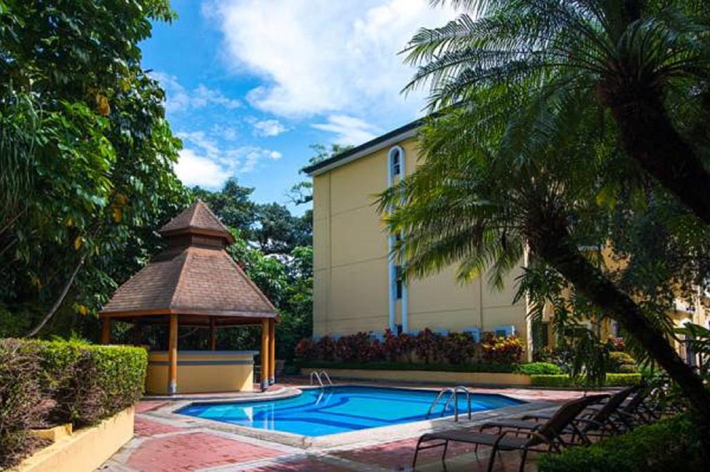 Apartotel & Suites Villas Del Rio San José Esterno foto