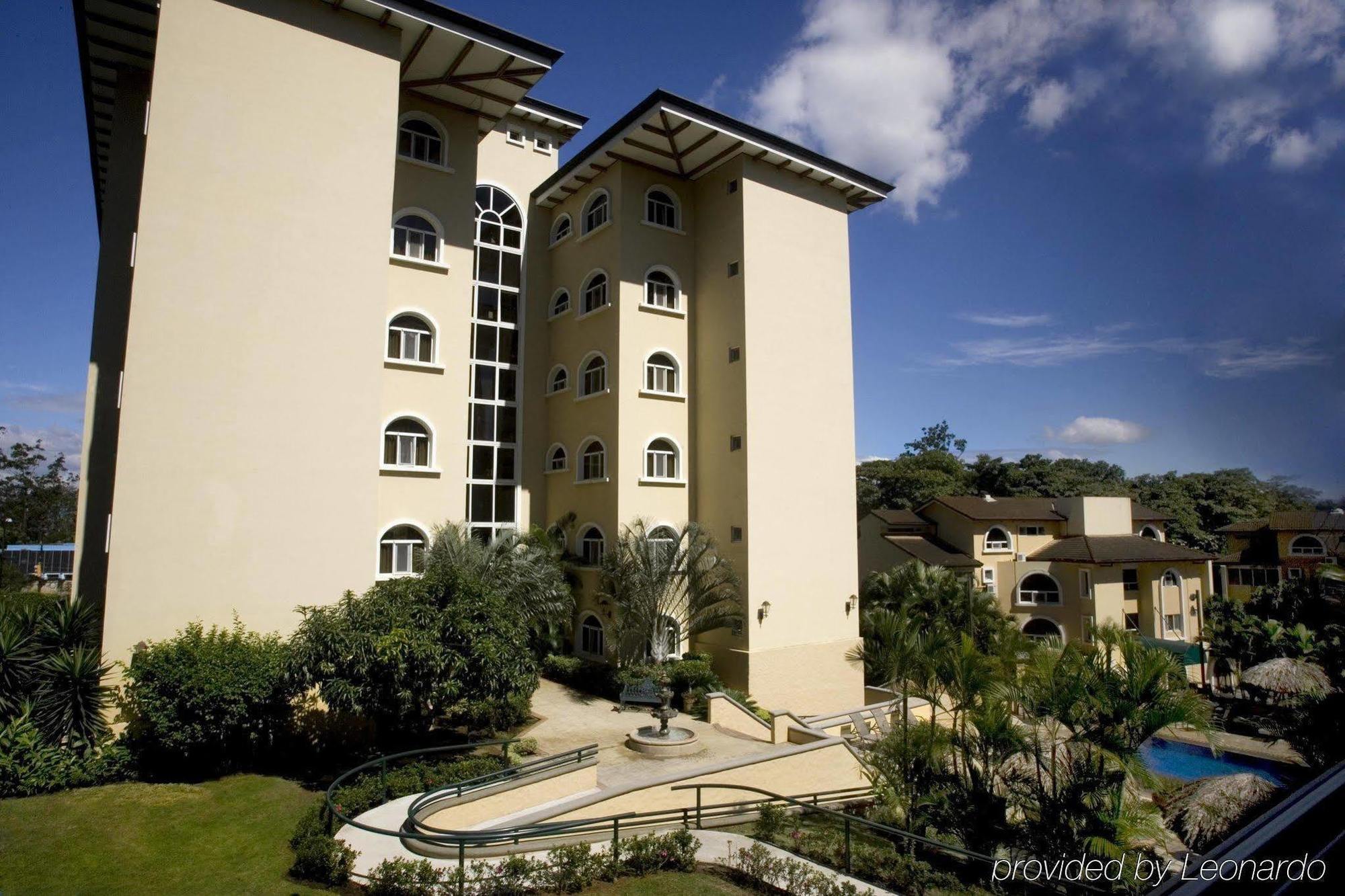 Apartotel & Suites Villas Del Rio San José Esterno foto